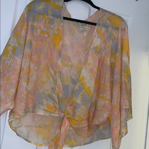 beach coverup top - Picture 2 of 4